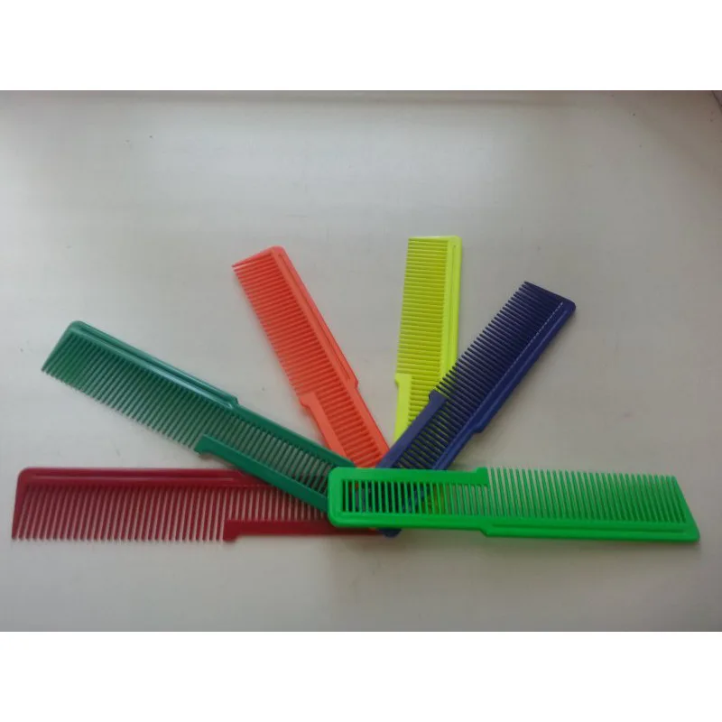 Pieptene de barber Wahl